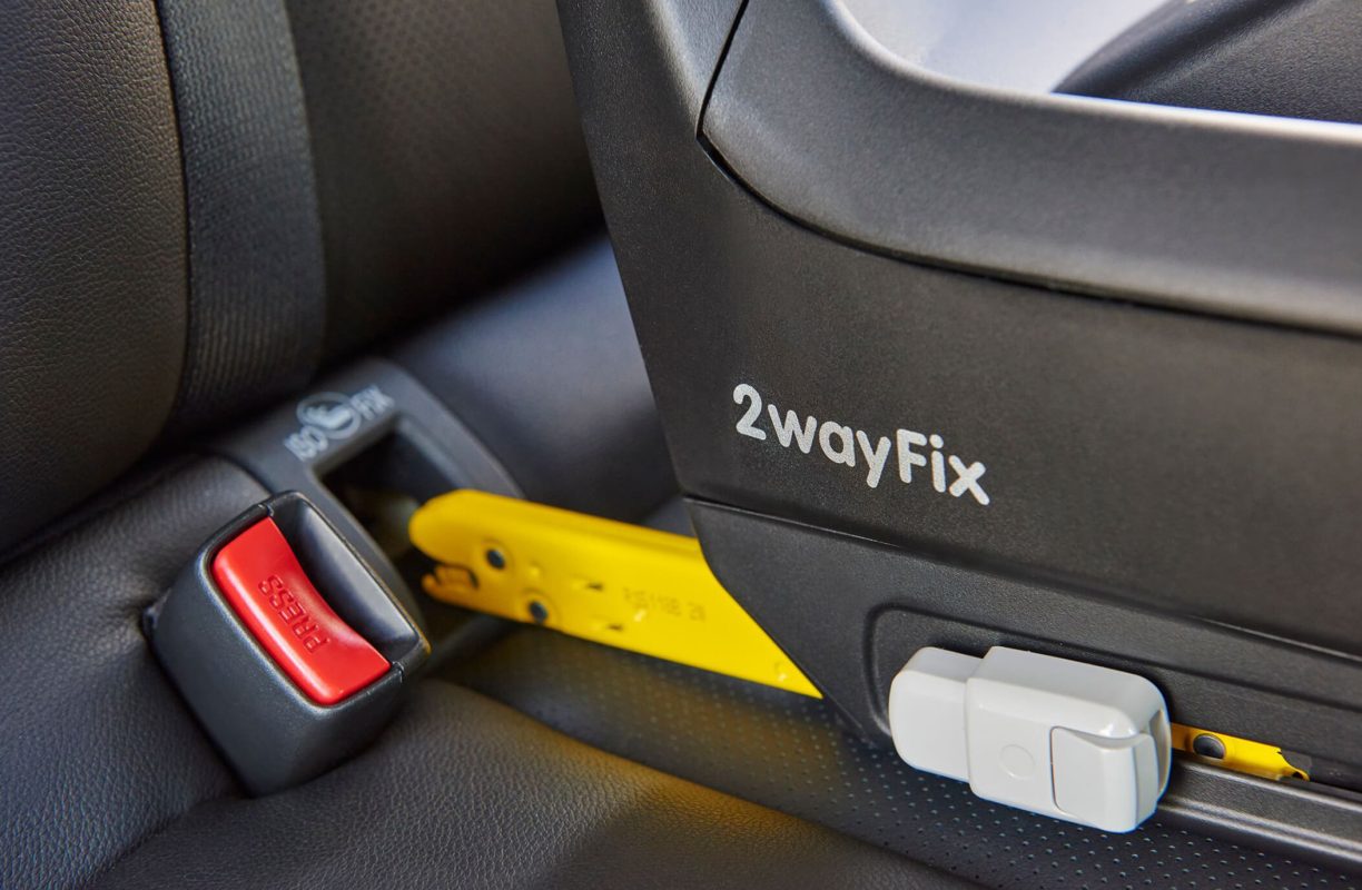 Chốt isofix là gì?